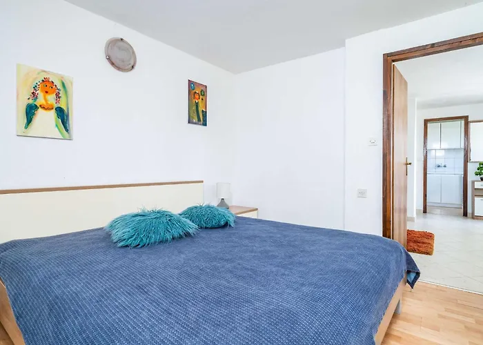 & Mara & Petrunjela - One Bedroom With Garden Daire Cavtat