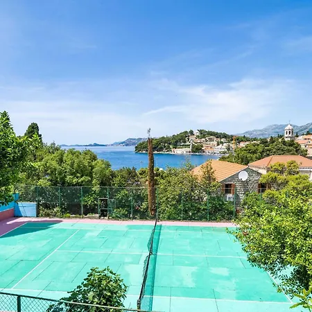 & Mara & Petrunjela - One Bedroom With Garden Apartament *