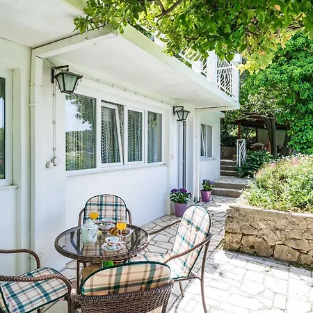 & Mara & Petrunjela - One Bedroom With Garden Apartament Cavtat